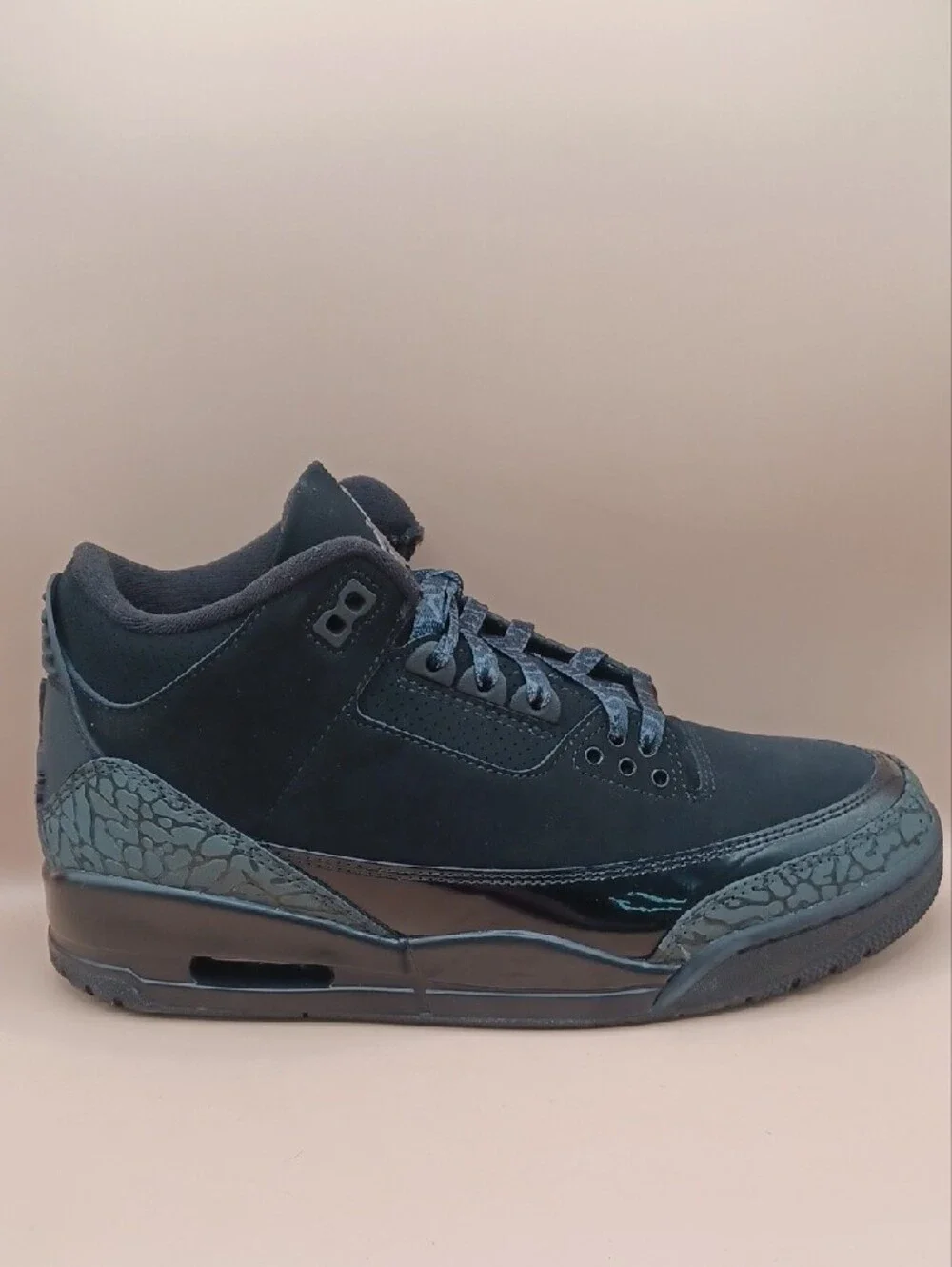NWOB Nike Air Jordan 3 Retro Sneaker 2025-Black Cat Men Size 8.5 US CT8532-001